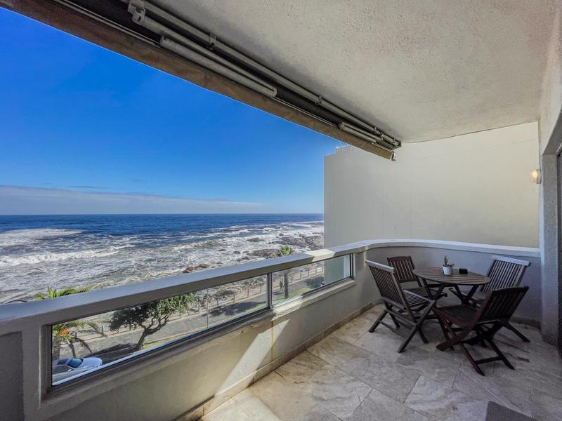 To Let 2 Bedroom Property for Rent in Bantry Bay Western Cape